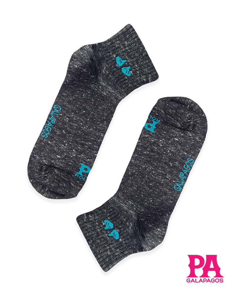 Patitas Azules Negro Jaspeado