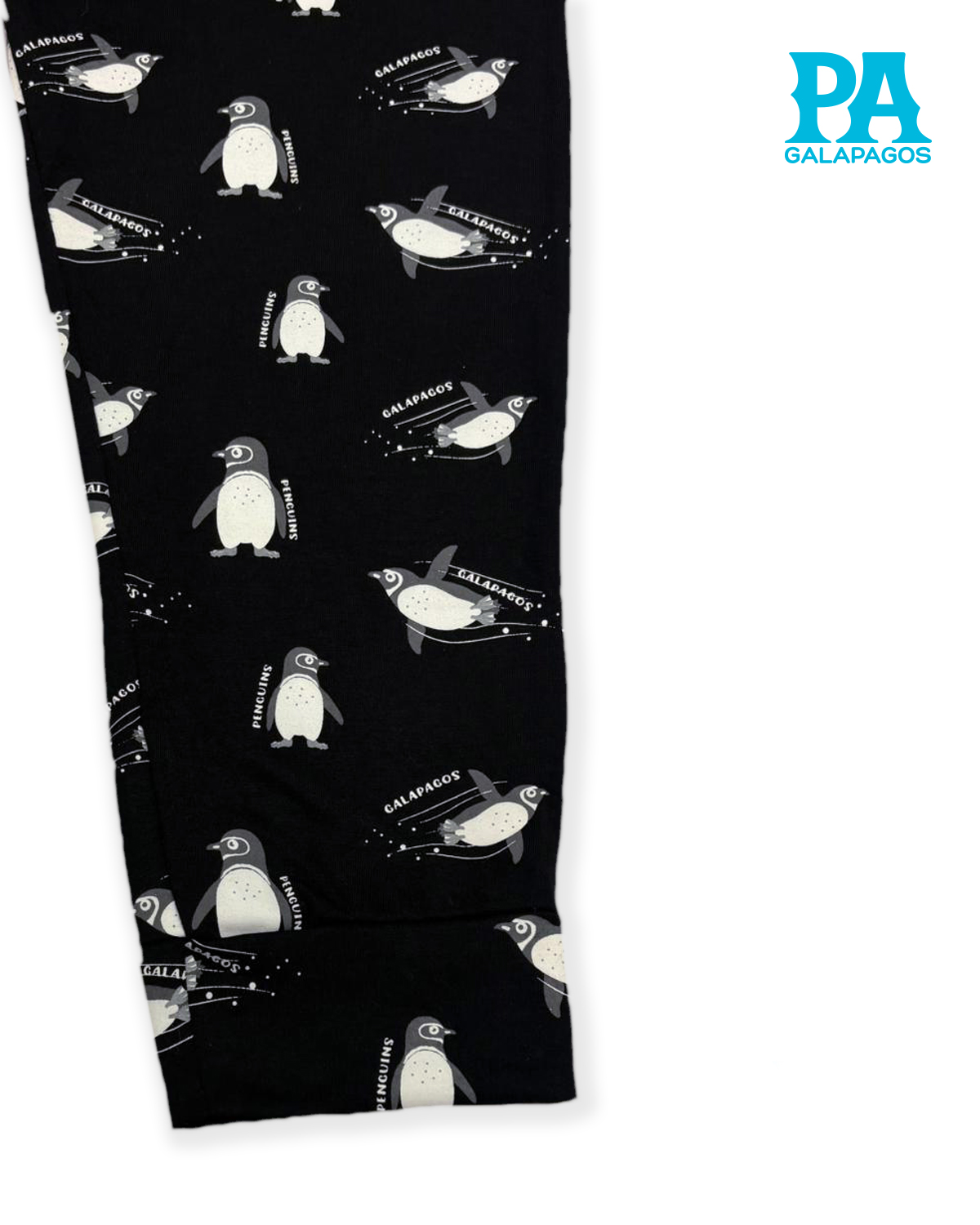 PINGÜINOS FONDO NEGRO - Image 3