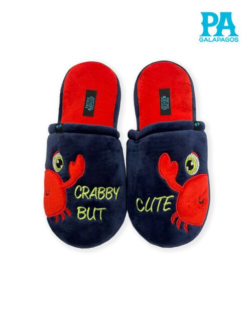 Pantuflas azules y rojas con cangrejos o zayapa de Galápagos